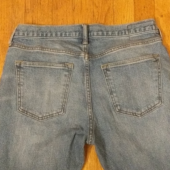 A pear of jeans from Old Navy. - Picture 5 of 5